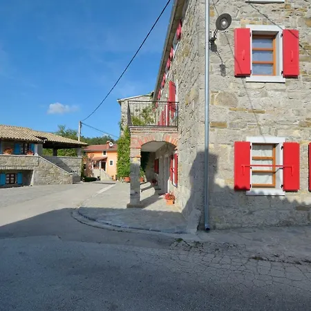 Sobe Denis Village