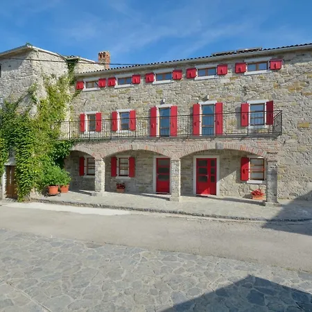 Casa de hóspedes Sobe Denis Village Buzet